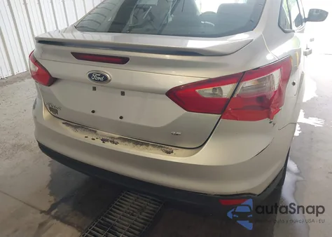 2012 Ford Focus Se z USA, uszkodzony, nr VIN 1FAHP3F25CL224401